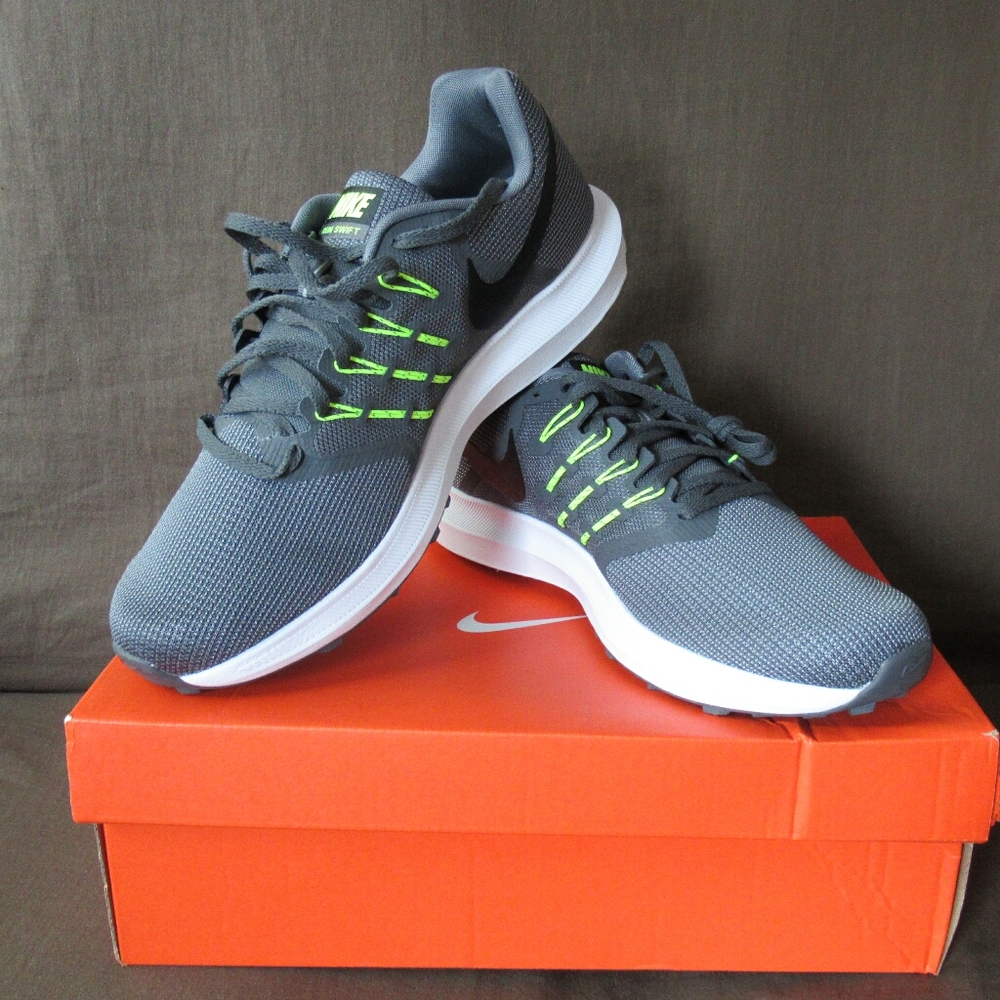 Men's Nike Run Swift